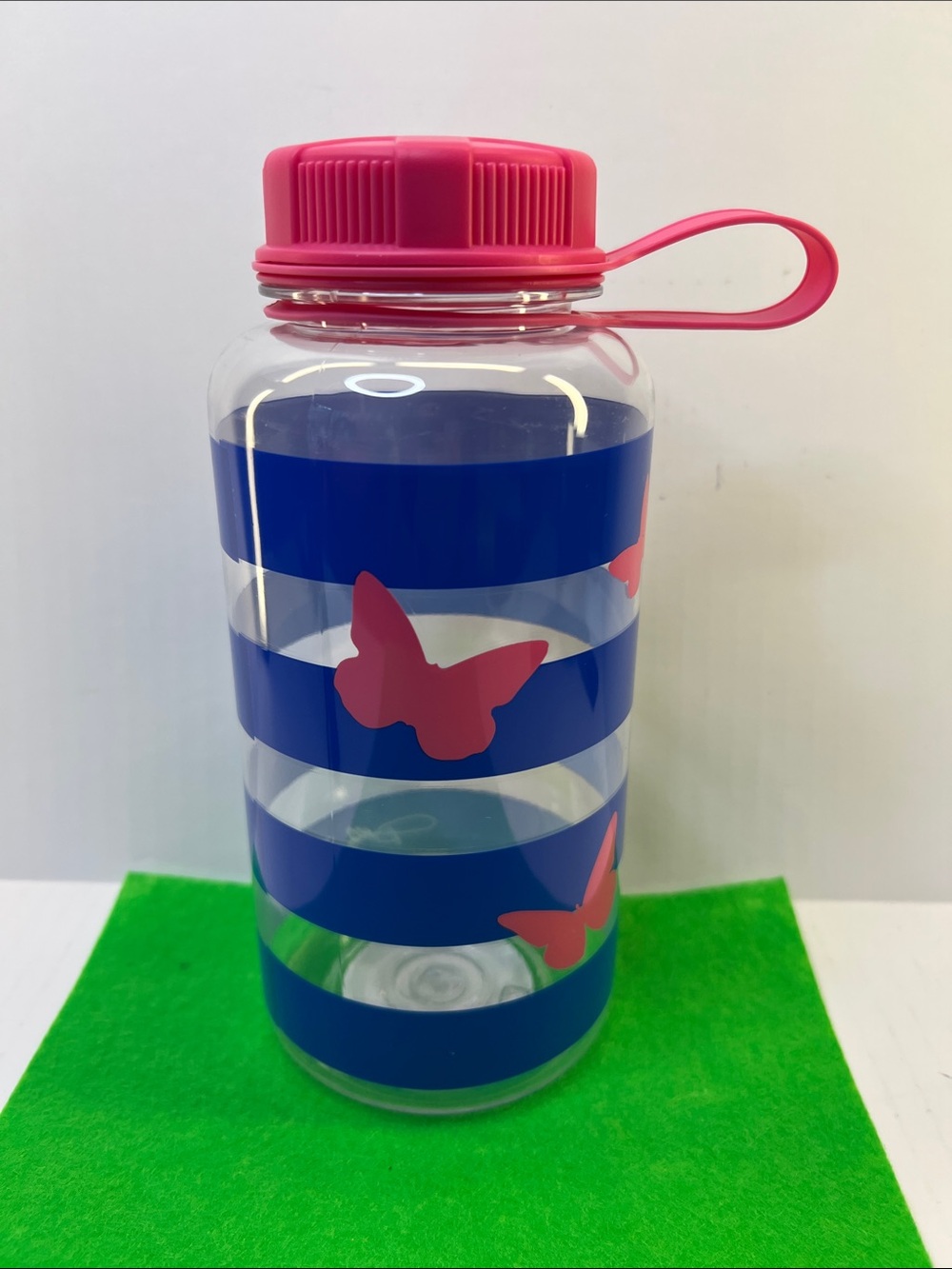 Rare Dolly Parton Butterfly Striped Refillable plastic Drink Bottle-Pink & Blue